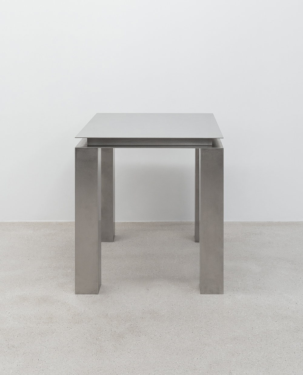 Bold Table