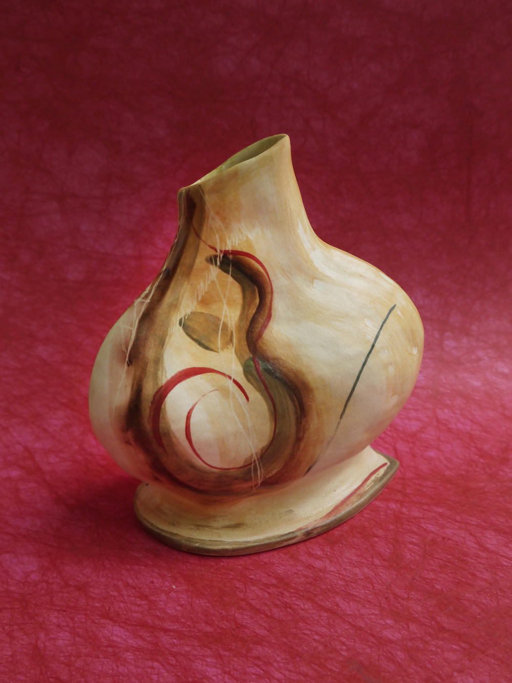 Flat Cheek Vase