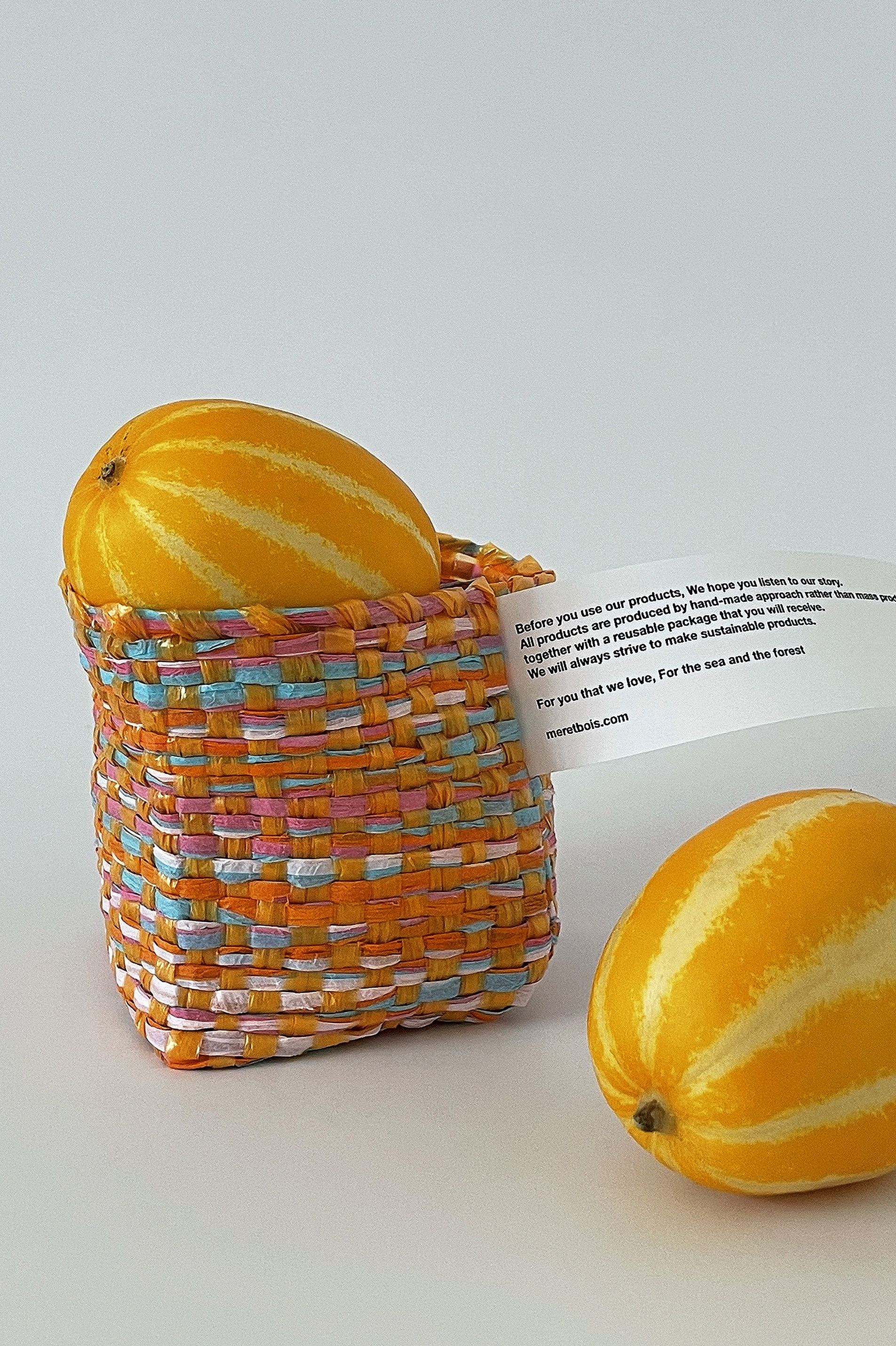 Sustainable woven basket 007