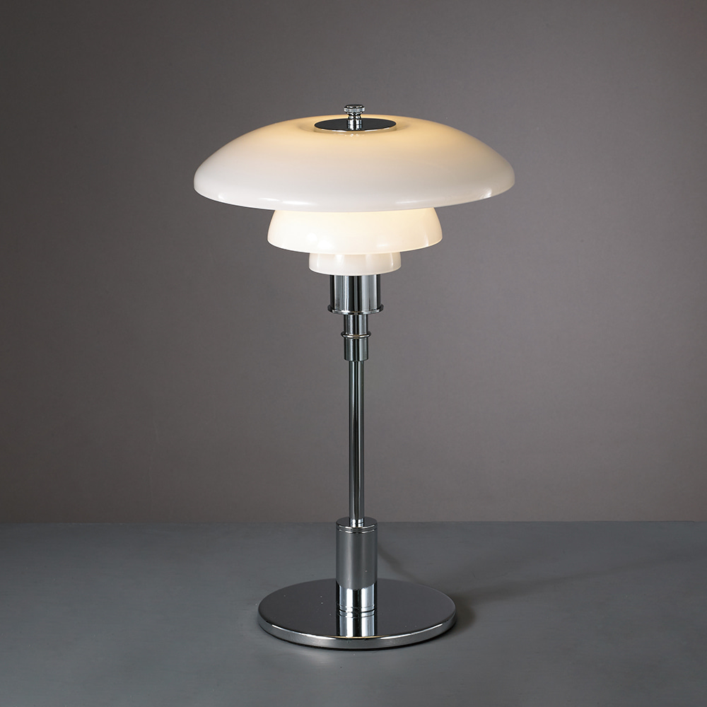 GAVIE TABLE LAMP
