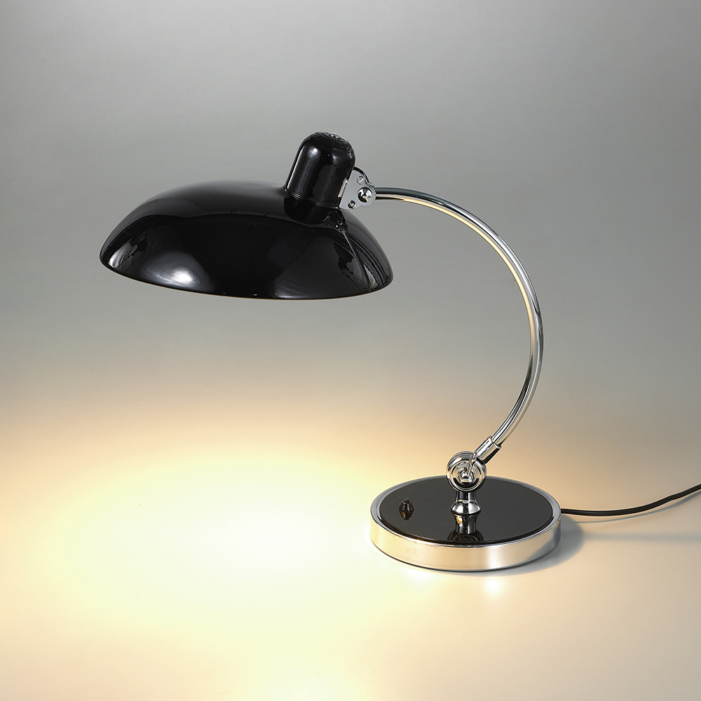 KAISER TABLE LAMP (BLACK)