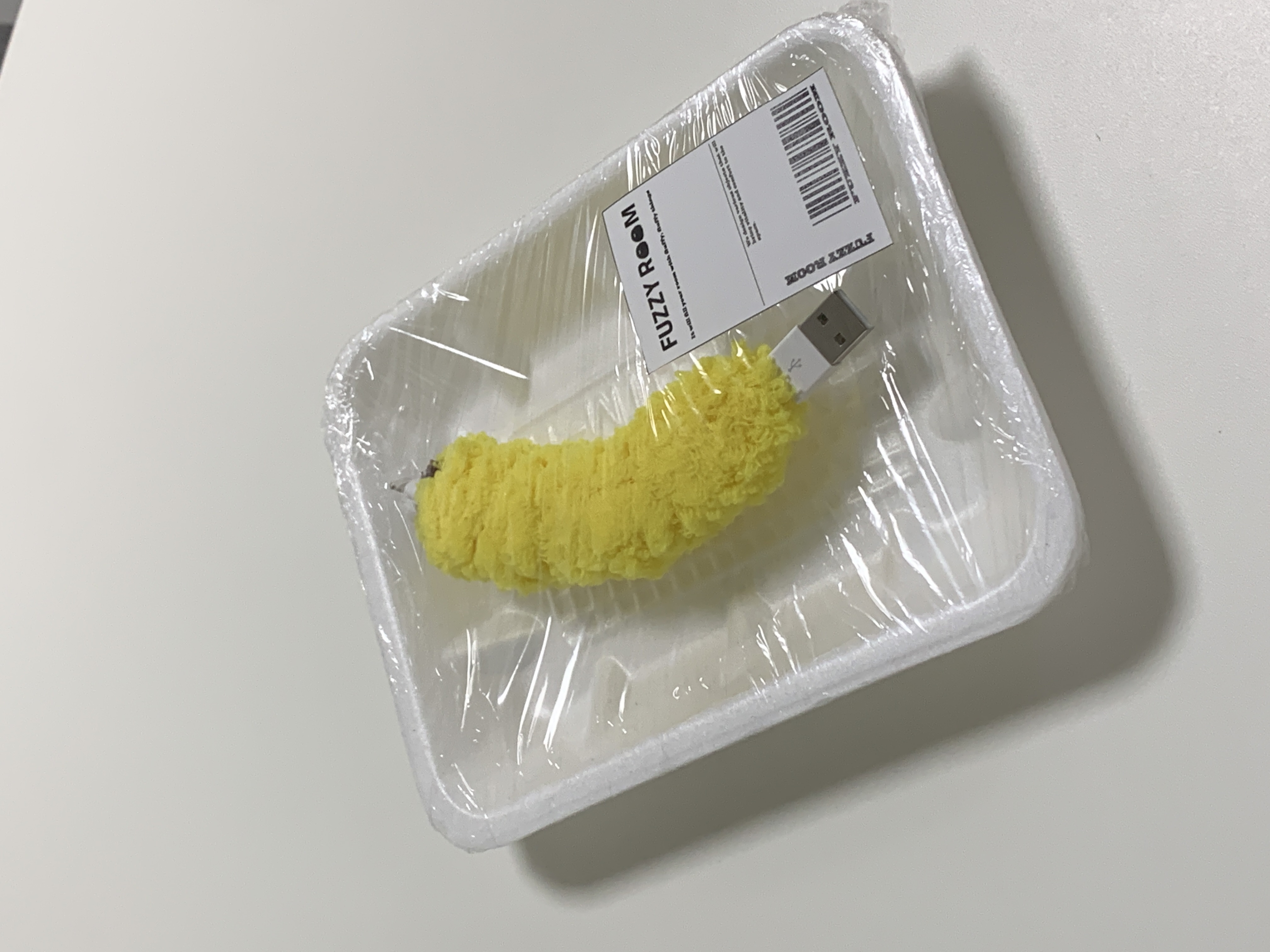Fuzzy mini cable_Banana
